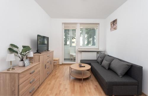 Krakow Apartment | Osiedle Piastów Comfort Apartment by BookingHost