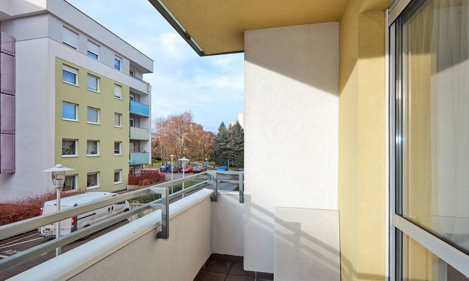 Stare Miasto District Apartment | Osiedle Zwycięstwa Standard Apartment