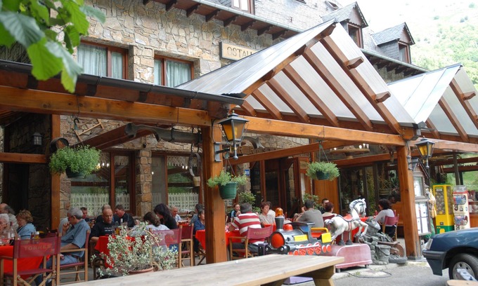 Les House | Ostau Dera Nheu