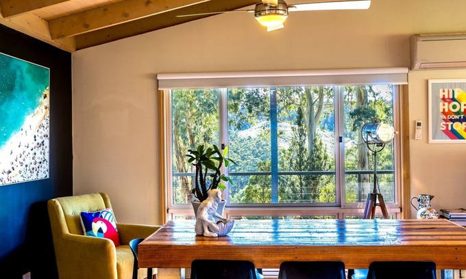 Johanna House | Otway Valley Lodge - Large family home sleeping 12 in idyllic Otways bush setting