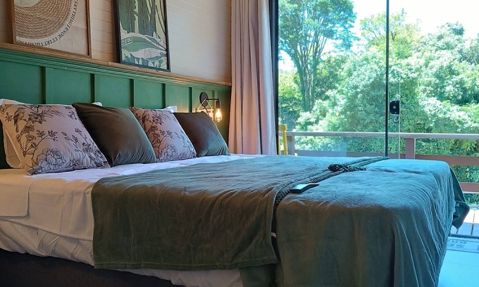 Iomere Cabin | Our Nest Cabin