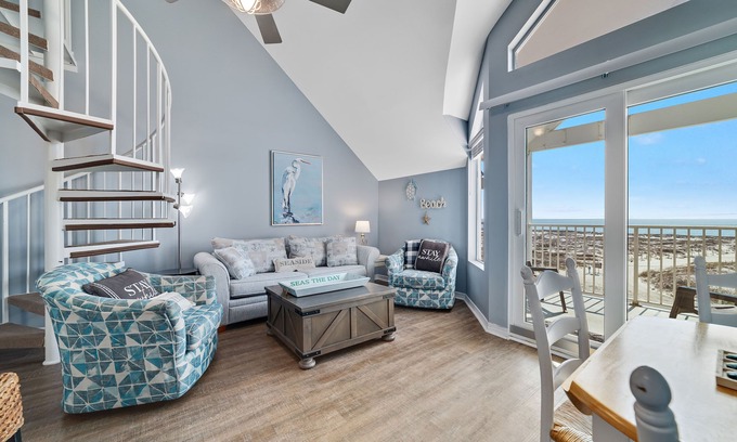 Gulf Shores Condo | Outdoor Pool | Direct Beach Access | Beach View Condo Gulf Shores | My Beach Getaways