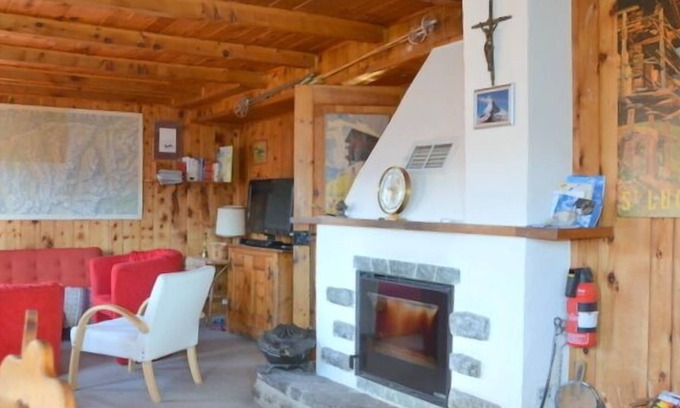 St. Luc Ski Chalet | Outside: three-storey chalet above Saint-Luc, for 7 persons, terrace and balcony with garden furnitu