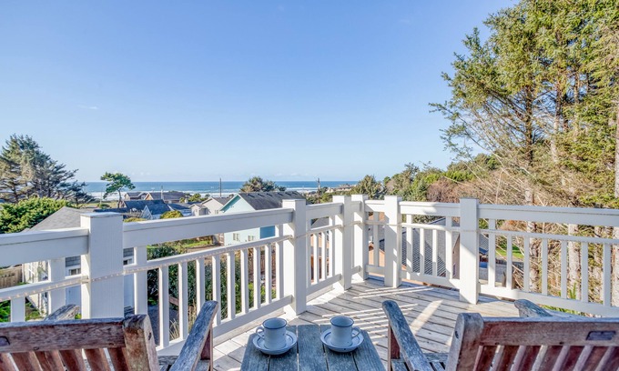 Roads End House | Outstanding Custom Beach Home with Great Ocean Views and Easy Beach Access