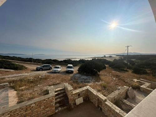 Naxos House | Owl's Nest Residence