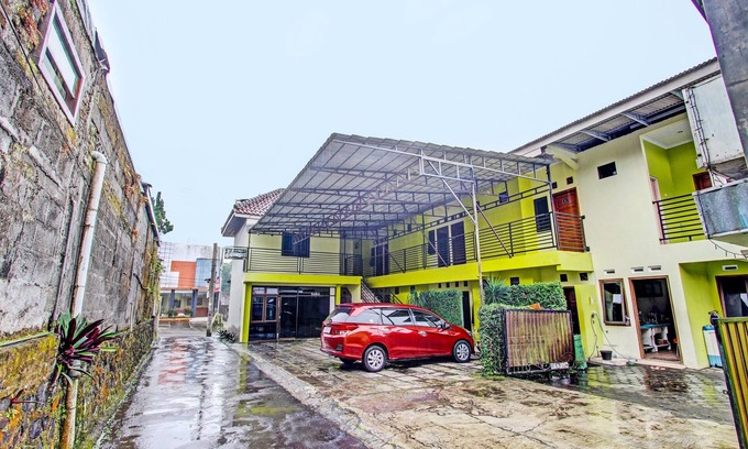 Pakem Hotel | OYO 92200 Kalegan 1 Guesthouse