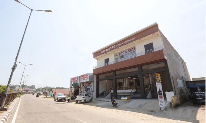 Jind Hotel | OYO Eat & Stay Hotel And Restaurant