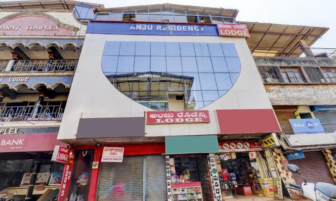 Sagara Hotel | OYO Flagship Anju Residency