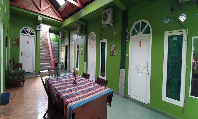 Prabumulih Hotel | OYO Life 3874 Rere Residence Syariah