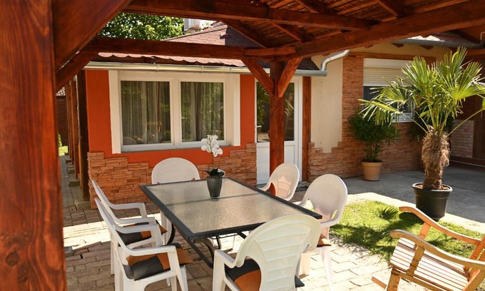 Gyula Apartment | Pálma Apartman