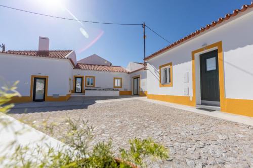 Nossa Senhora da Tourega House | Páteo Lima