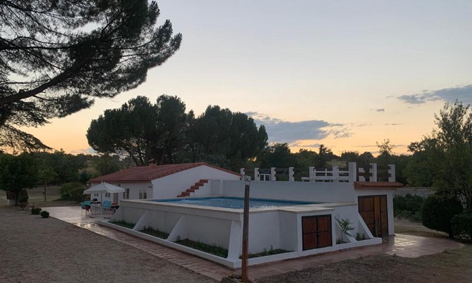 Villaviciosa de Odon House | Pabellón en Finca, Villa con Piscina Zarzuela