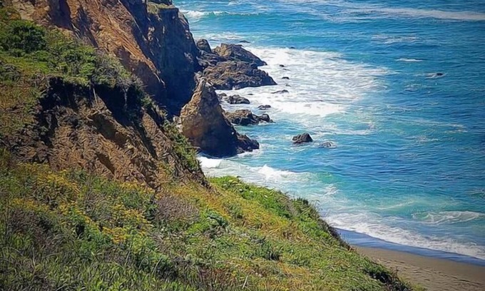 Rockaway Beach Hotel | Pacifica Lighthouse Hotel Trademark Collection by Wyndham