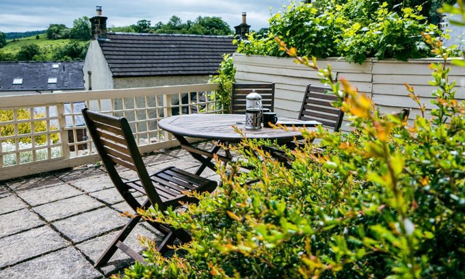 Matlock Bath House | Painter's Cottage
