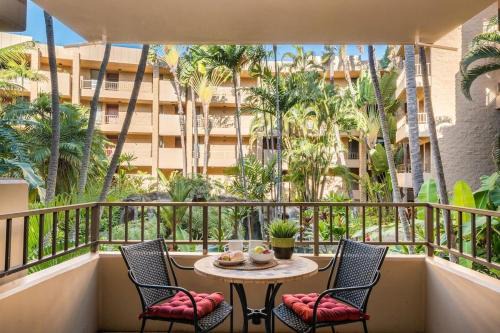 Downtown Lahaina House | Paki Maui 217 · PM 217 Cozy 1BR Oceanfront Condo w Pool