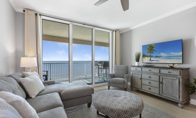 West Panama City Beach Condo | Palazzo 503 Top Destination in PCB!/Oceanfront/+Clean/Wifi/Beach Chairs