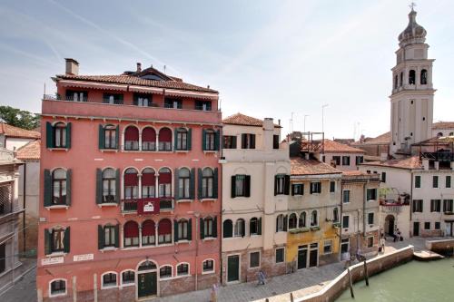 Castello House | Palazzo Schiavoni Residenza d'epoca & Suite-Apartments
