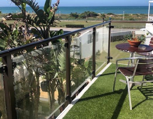 Pollok Beach House | Palm Beach Guesthouse