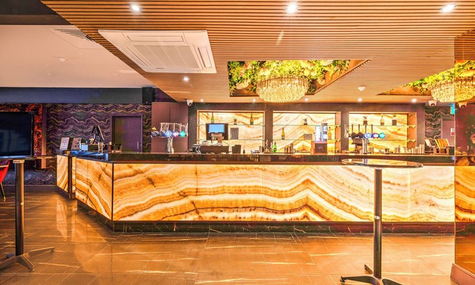 Emerson Park Hotel | Palms Hotel & Retreat By Palette London Romford