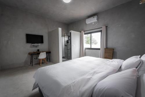 Lopes Hotel | Palms Lodge