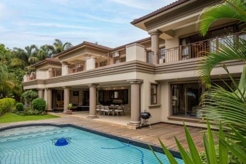 La Lucia House | Palms On Byrne: Where Elegance Meets Serenity
