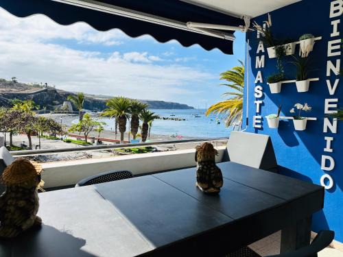 Playa San Juan Apartment | Pambnb - Chic Beachside Apartment Playa San Juan