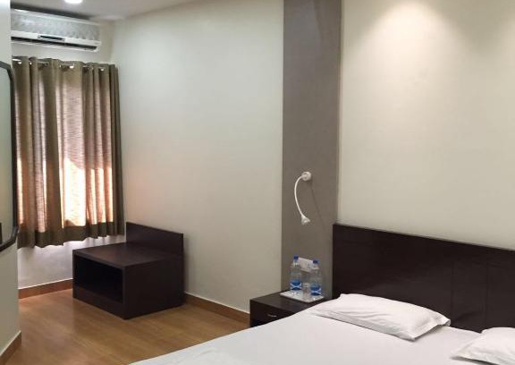 New Delhi House | Pamposh Guest House GK II Market