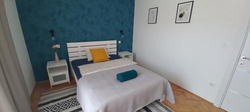 Debrecen Apartment | Panorámás modern lakás a történelmi belvárosban