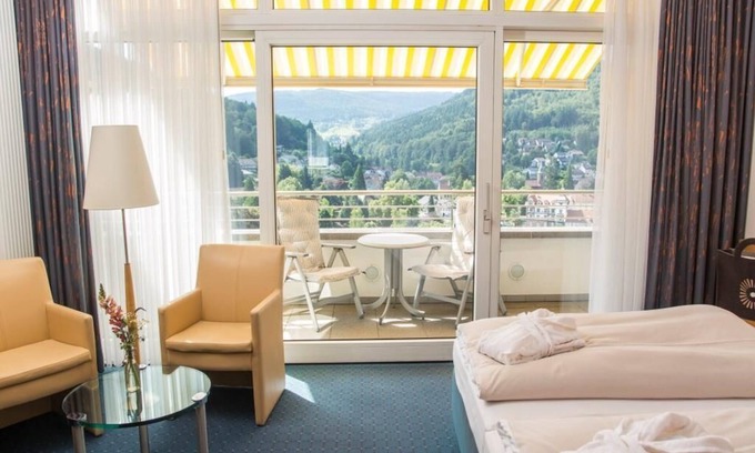 Bad Herrenalb Apartment | Panorama Deluxe mit Talblick, 4-Sterne-Superior Ausstattung und WLAN