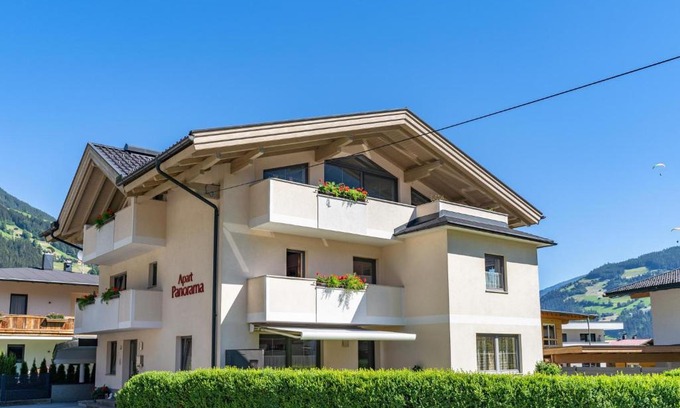 Hoarberg Apartment | Panorama I