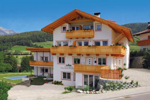 Chifa Apartment | Panorama Residence Schlossblick