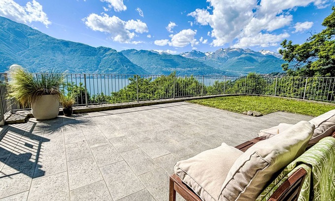 Dorio Apartment | Panorama Viandante by Interhome