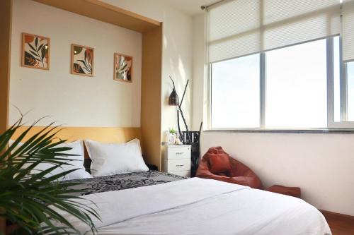 Zirakpur Apartment | Panoramic City Views -15th Floor Studio Apartment