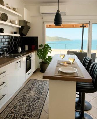 Amfilochia Apartment | Panoramic Seaview Blue Nest - Stylish Getaway