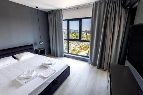 Militari Apartment | Panoramic Studio 464