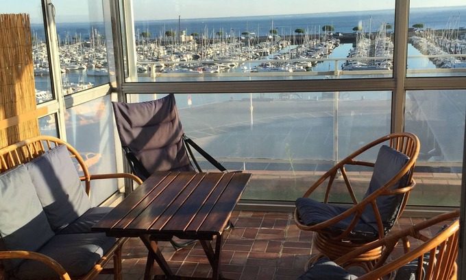 Arcachon Apartment | Panoramic view of the Arcachon Basin from the front line! Covered terrace