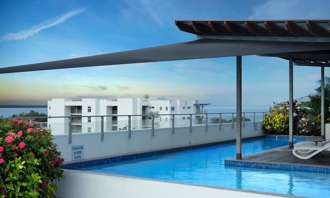 Cairns Central Business District Apartment | Panoramic views 3BR Cairns City Apartment