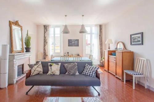 Quartier du Port Apartment | PANTHEON- App centre, 2 ch, 2 sdb , classé 4 étoiles