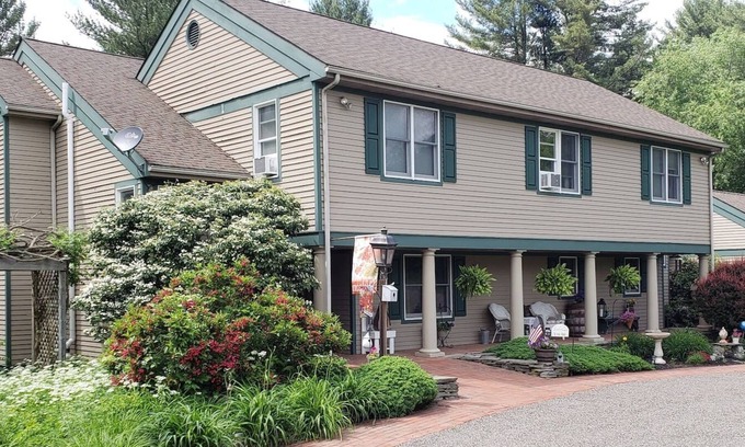 Huntington Mills Bed & Breakfast | Paper Mill Bed & Breakfast