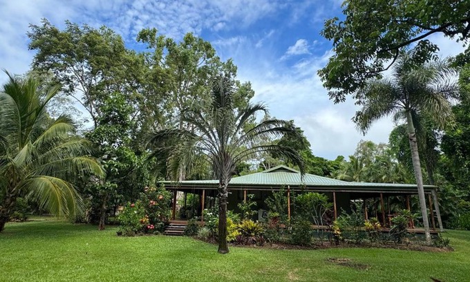 Cooktown Bed & Breakfast | Paperbark Retreat