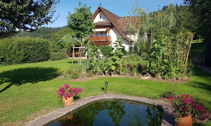Ballrechten-Dottingen Apartment | Paradies 1