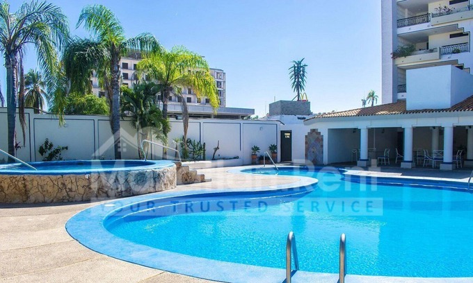 Lomas de Mazatlan Hotel | Paradise Bay