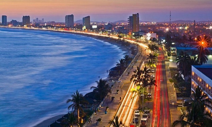 Lomas de Mazatlan Apartment | Paradise Bay