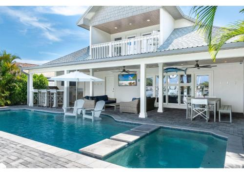 Indian Rocks Beach House | Paradise Cove