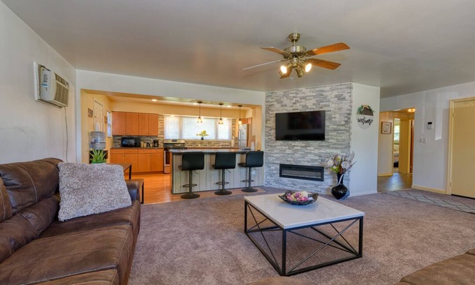 Olympia Fields House | Paradise Estates is a tranquil ranch style home close to walking trail, shopping