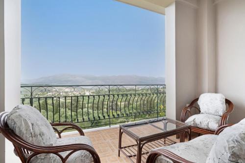 Kalata Apartment | Paradiso Verde 1