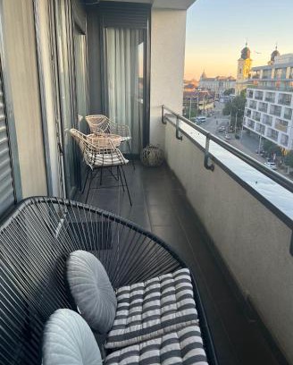Debrecen Apartment | Paris Yard Apartman with free parking