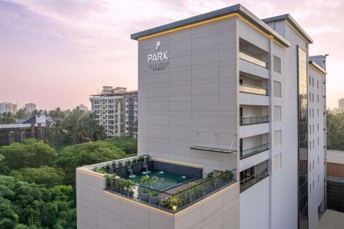 Thrissur Hotel | Park Inn & Suites by Radisson Thrissur East Fort