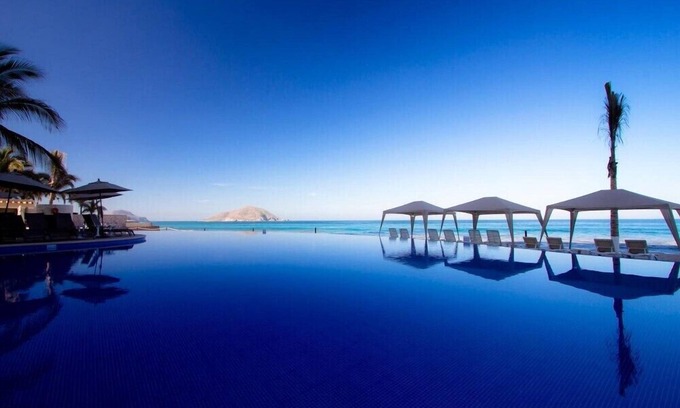 Marina Mazatlan Hotel | Park Royal Mazatlan Upscale Junior Suite with Pool & GYM