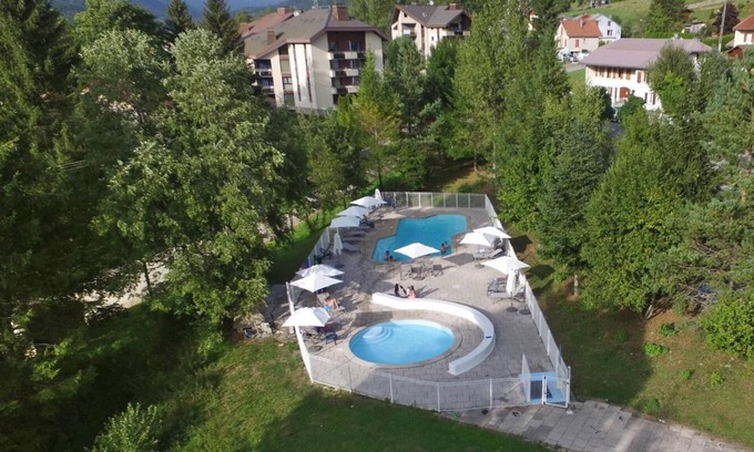 Lelex Apartment | Parking, tv, ski locker, 30m², Lélex